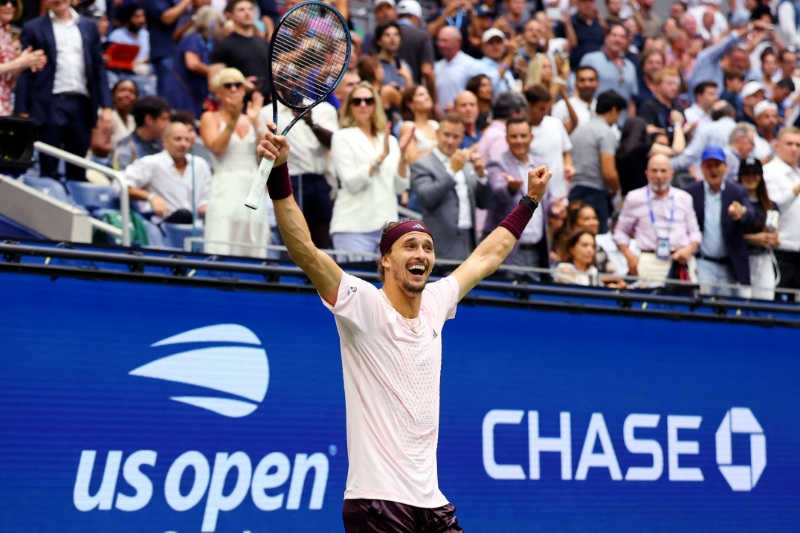 Zverev holds off Shelton to win US Open title