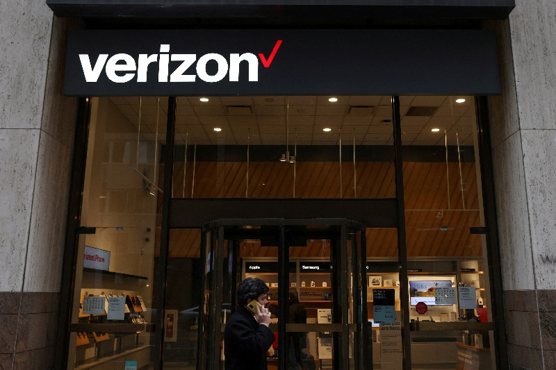 Verizon Wireless, T-Mobile resolve lawsuits over ad campaigns