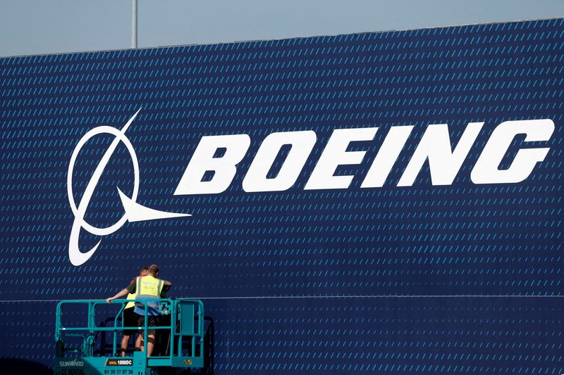 Bangladesh to buy 11 more Boeing jets as it seeks closer US trade ties