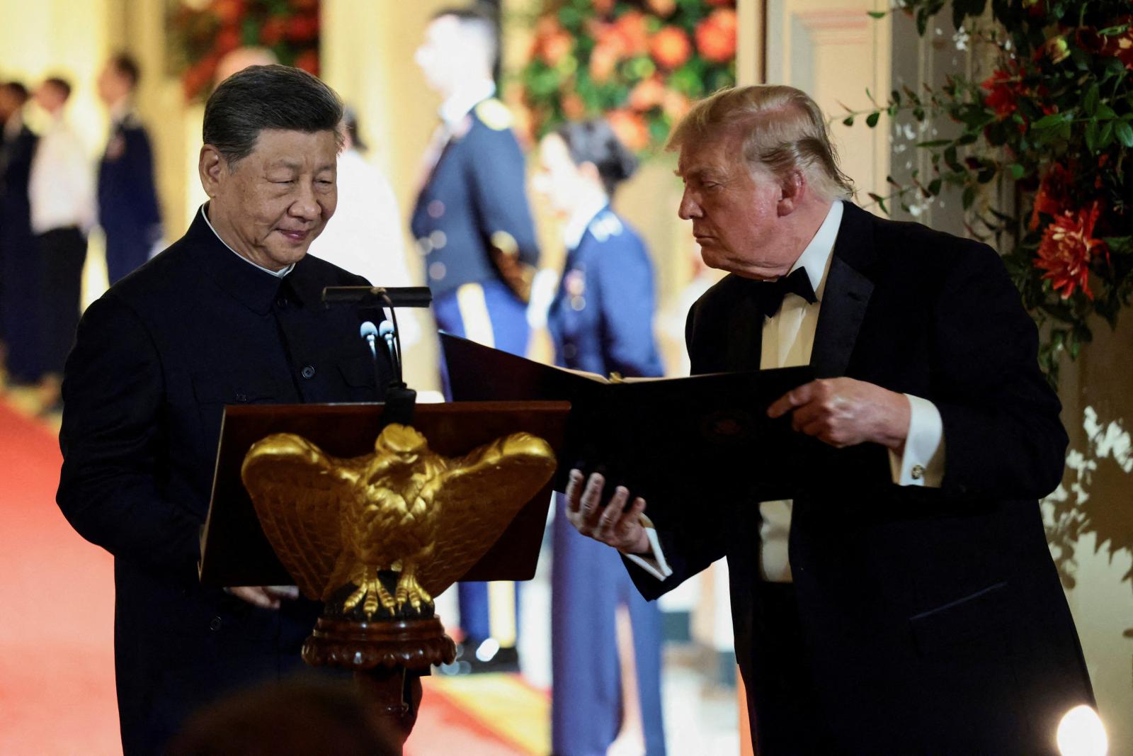 Saling puja-puji Trump-Xi, tapi rivalitas AS-China tetap membayangi