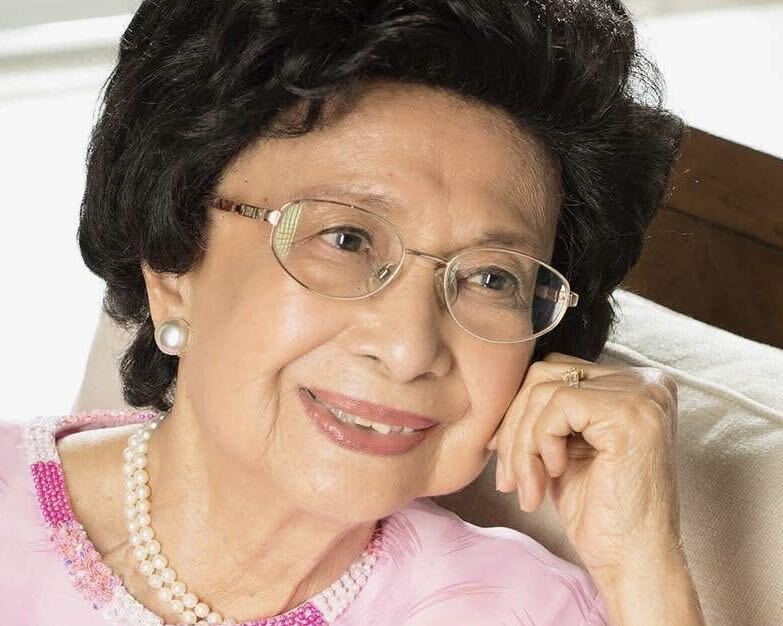 Siti Hasmah, istri eks PM Malaysia Mahathir, meninggal di usia 100 tahun