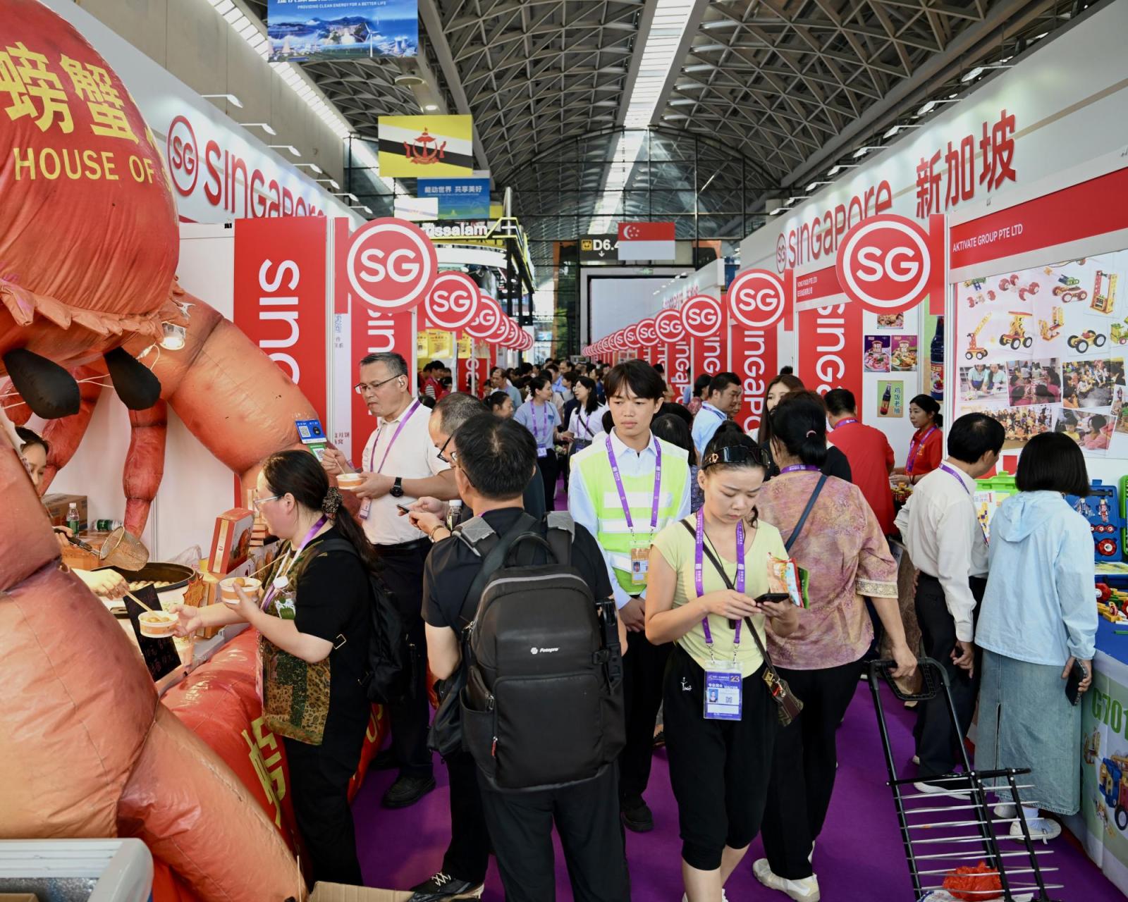Dari ‘red ocean’ ke ‘blue ocean’: Mengapa bisnis Singapura melirik Nanning di China