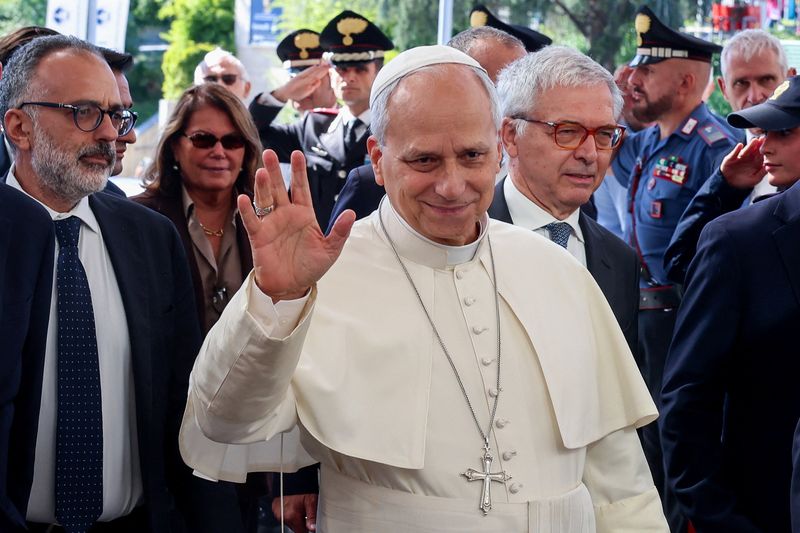Pope Leo diagnosed with cancer as doctors remove part of lung, Vatican says