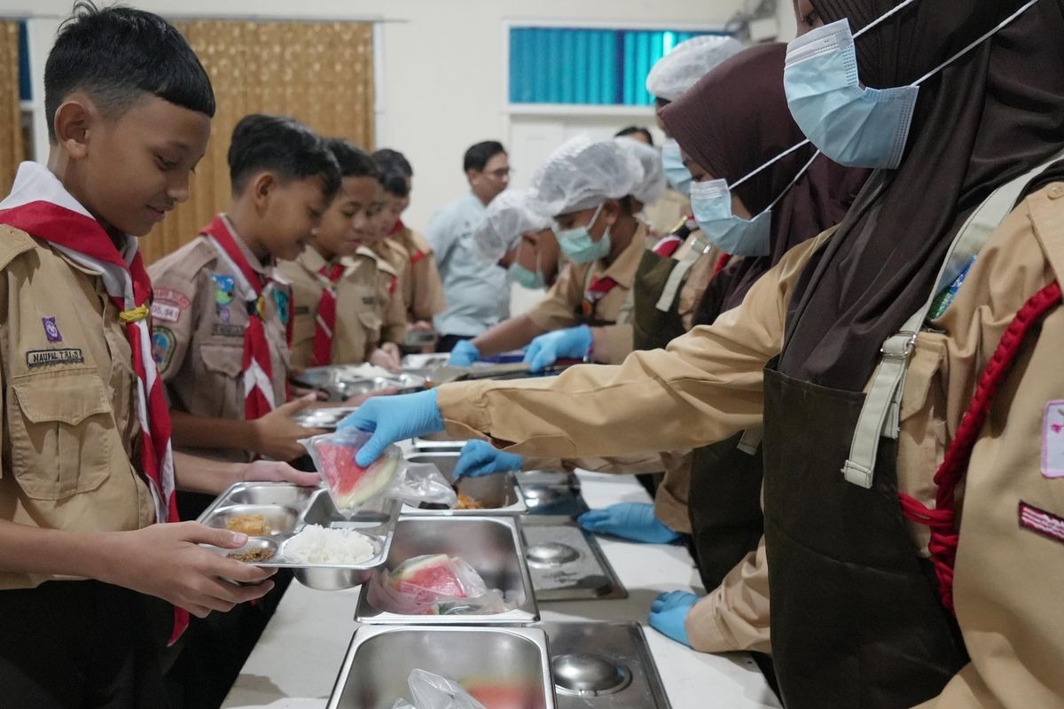 Uji coba MBG prasmanan untuk kurangi risiko keracunan, makanan lebih segar dan hangat