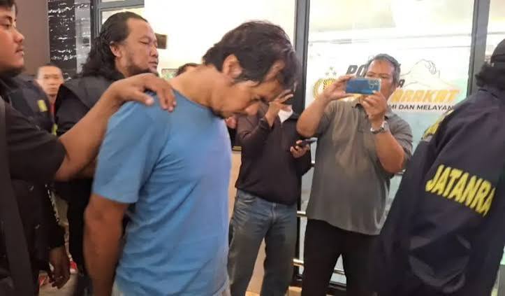 Dipicu hubungan asmara, suami bunuh istri siri dan anaknya di Madiun dengan sadis