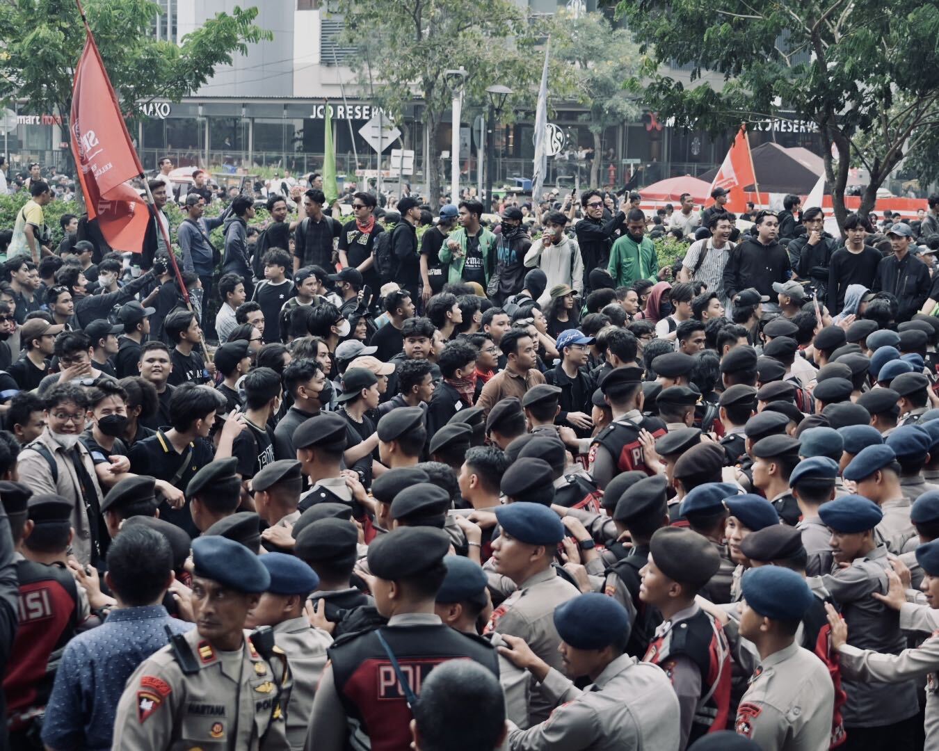 Indonesian students protest rising prices, government’s handling of forest fires